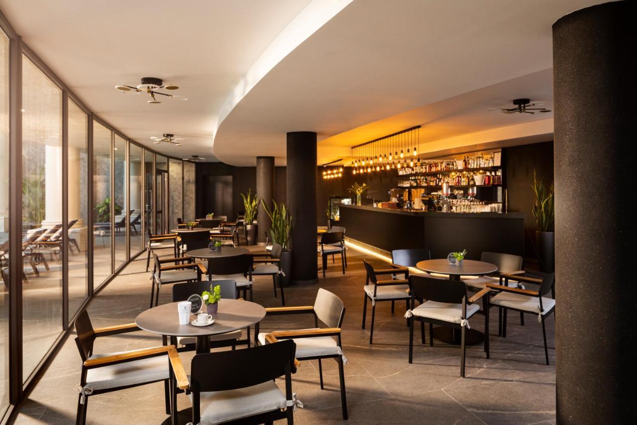 Kings' Valley Medical & Spa Hotel Kazanlak Exterior photo The Lounge at the InterContinental Vienna