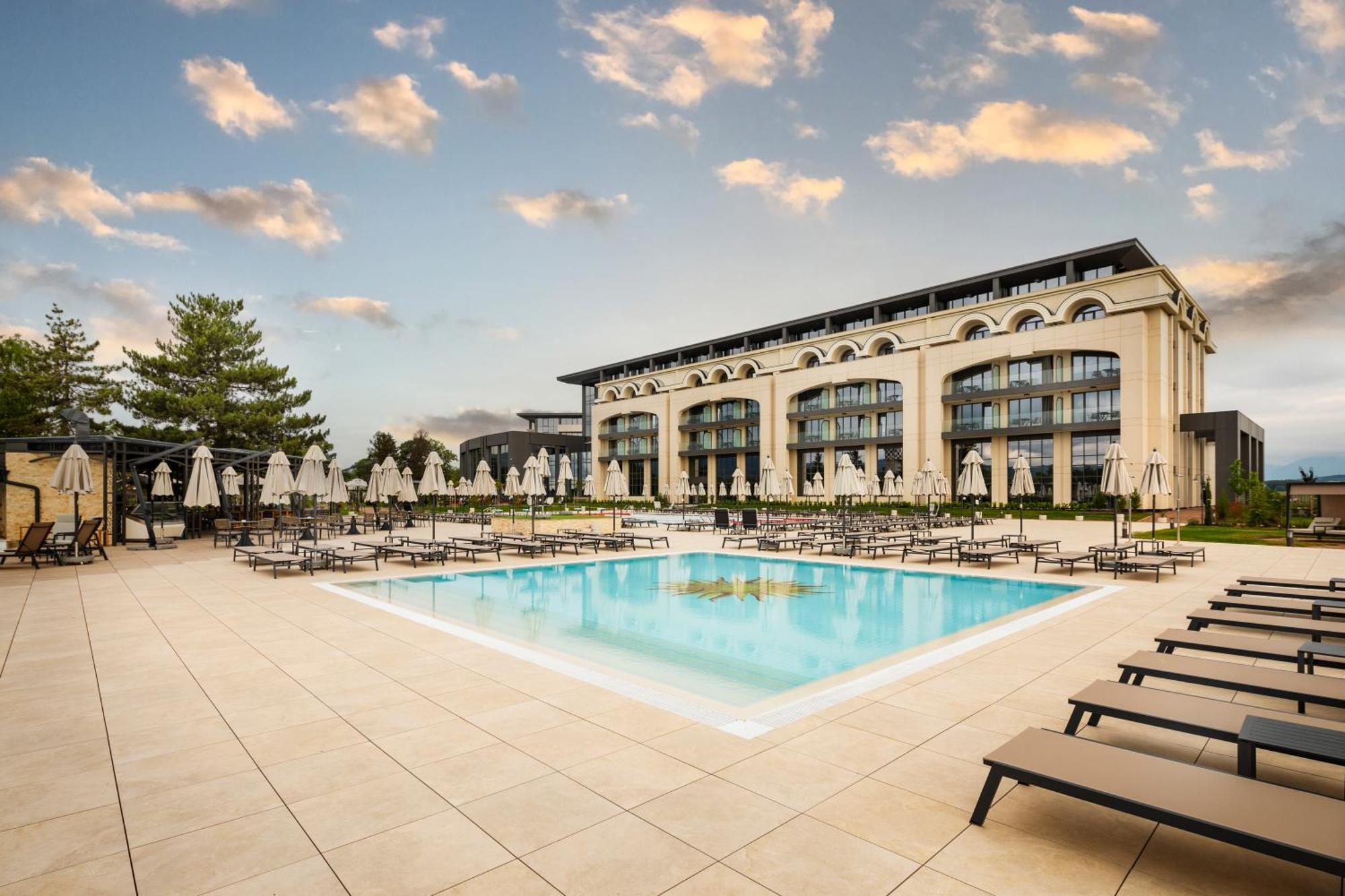 Kings' Valley Medical & Spa Hotel Kazanlak Exterior photo