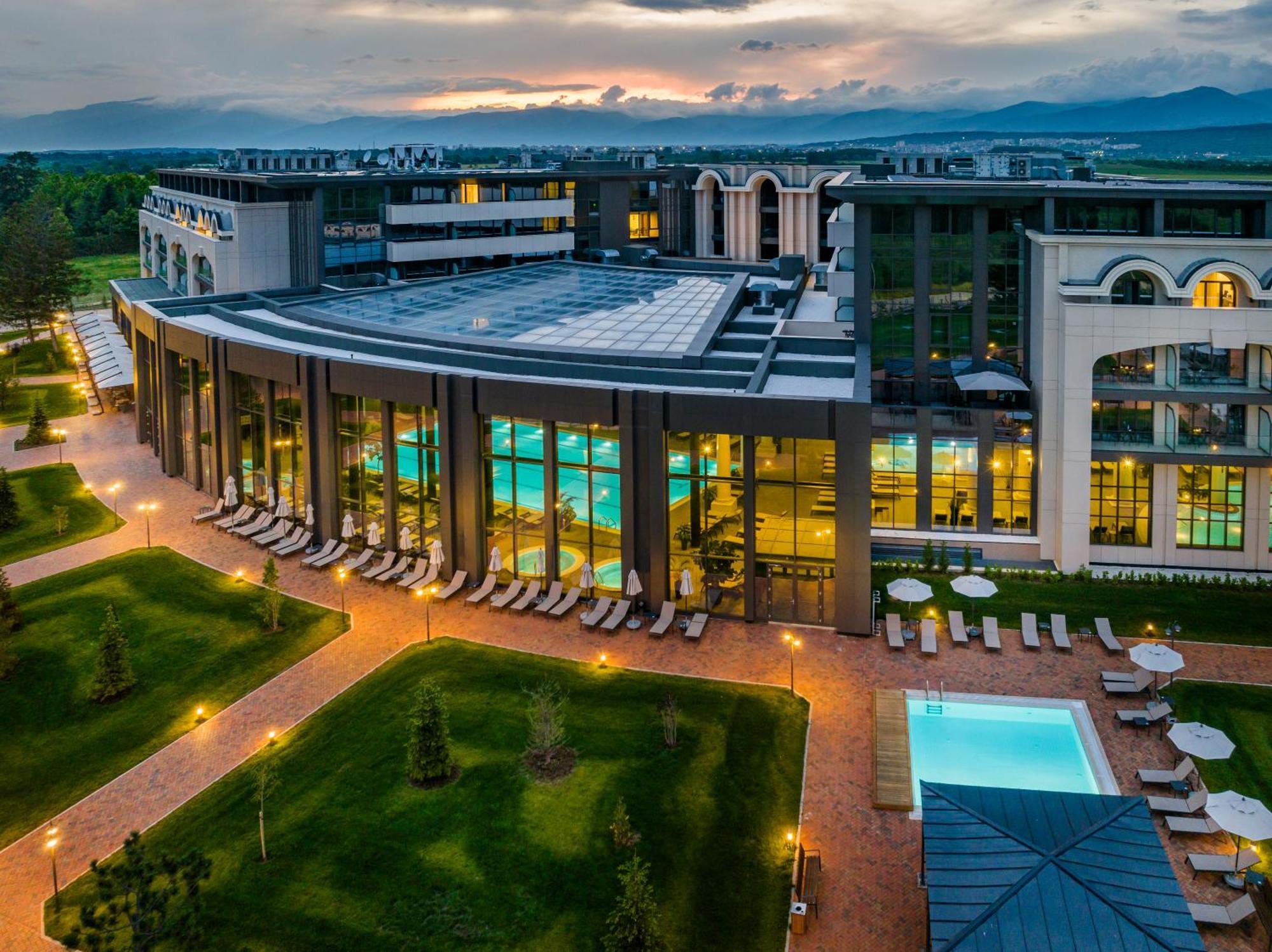 Kings' Valley Medical & Spa Hotel Kazanlak Exterior photo
