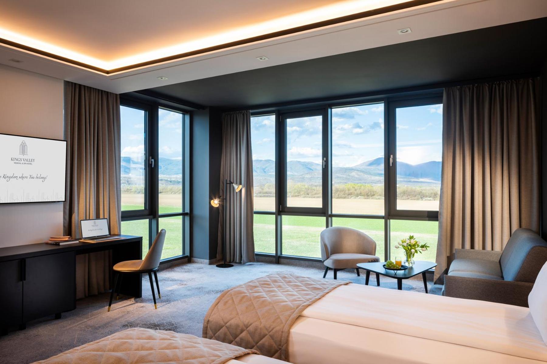 Kings' Valley Medical & Spa Hotel Kazanlak Exterior photo Deluxe Room