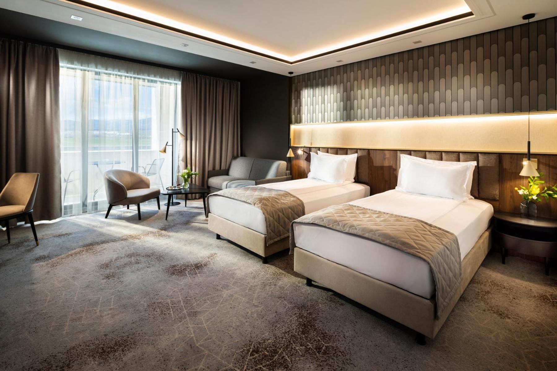 Kings' Valley Medical & Spa Hotel Kazanlak Exterior photo Deluxe Room